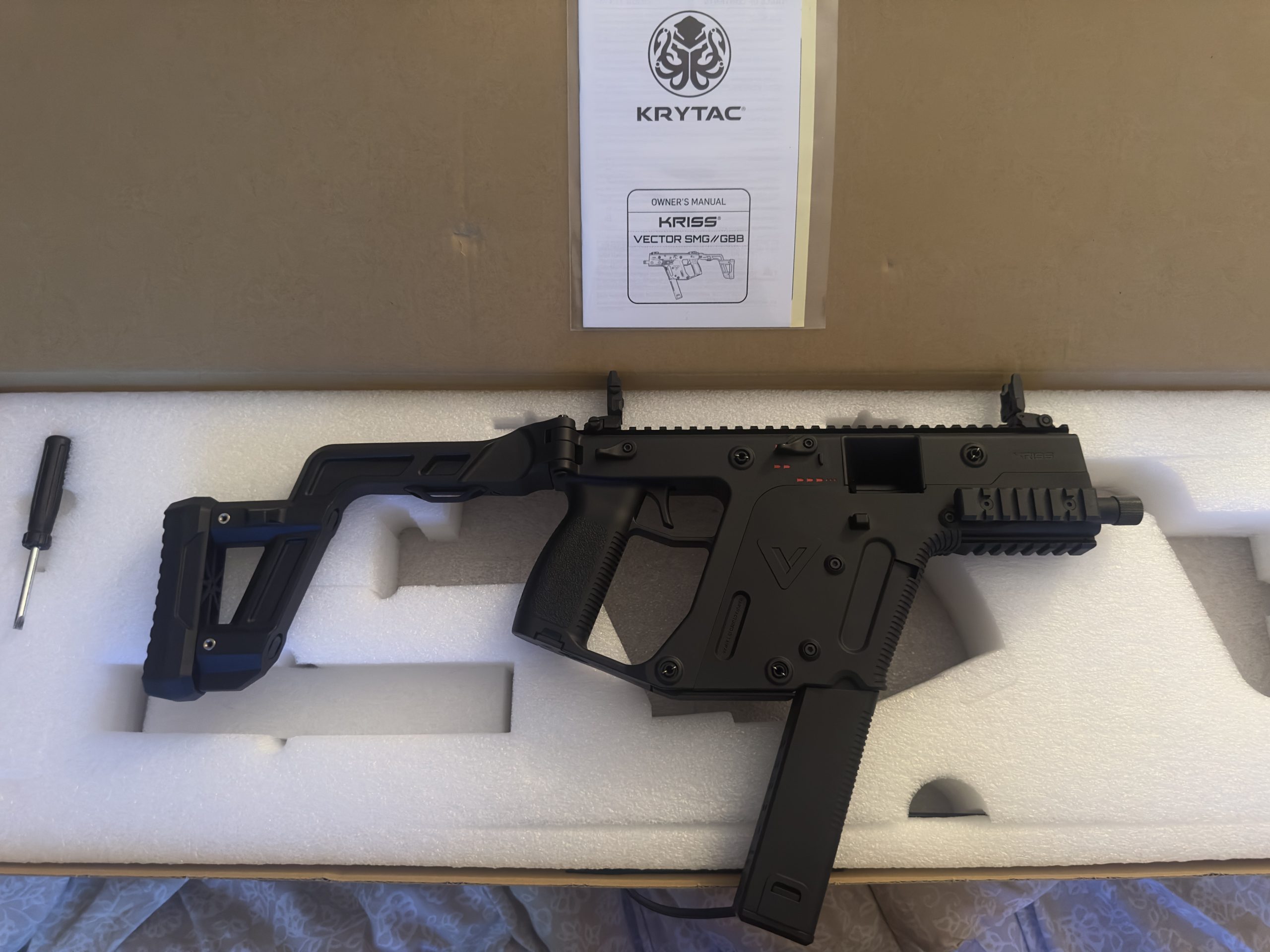 Réplique Kriss Vector V2 Crosse Pliable KRYTAC AEG