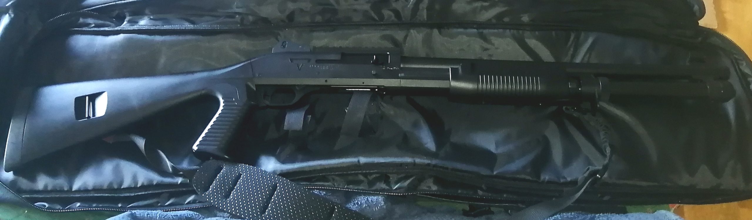 Lot Airsoft ETAT NEUF : Fusil à pompe Métal CYMA CM370M (Benelli / Taran Tactical) + Pistolet HK P30