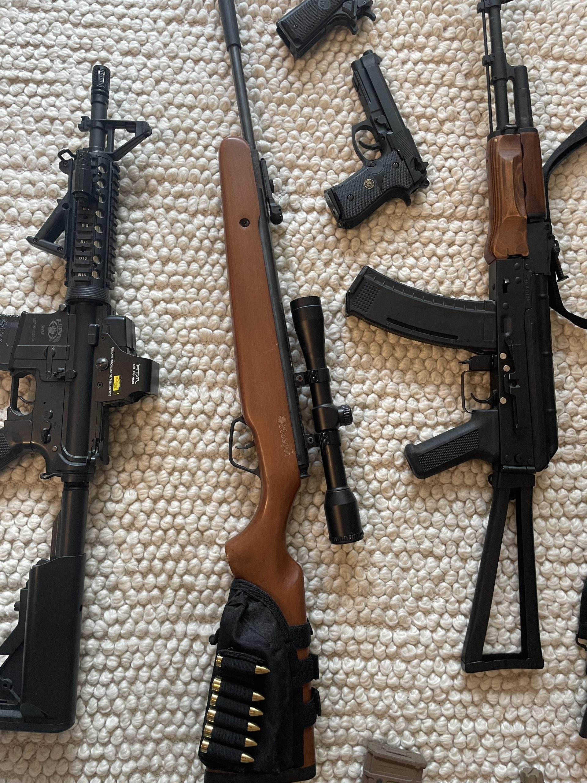 Carabine à plomb / full métal et bois 20J