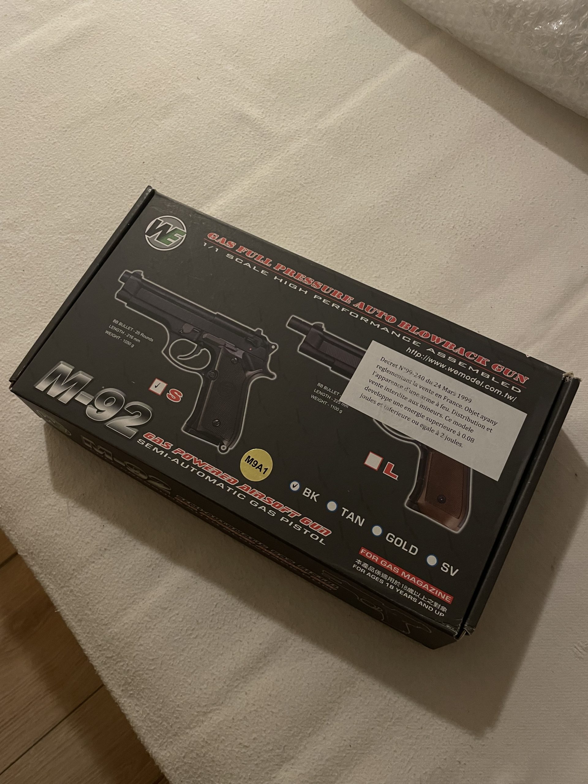 Beretta WE à gaz + accessoires (Full métal)