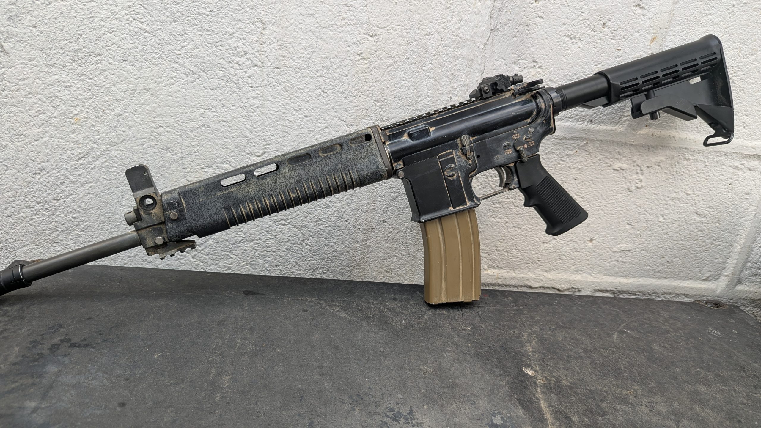 T91 / M4 Retro GBBR [We-Tech] & 2 chargeurs
