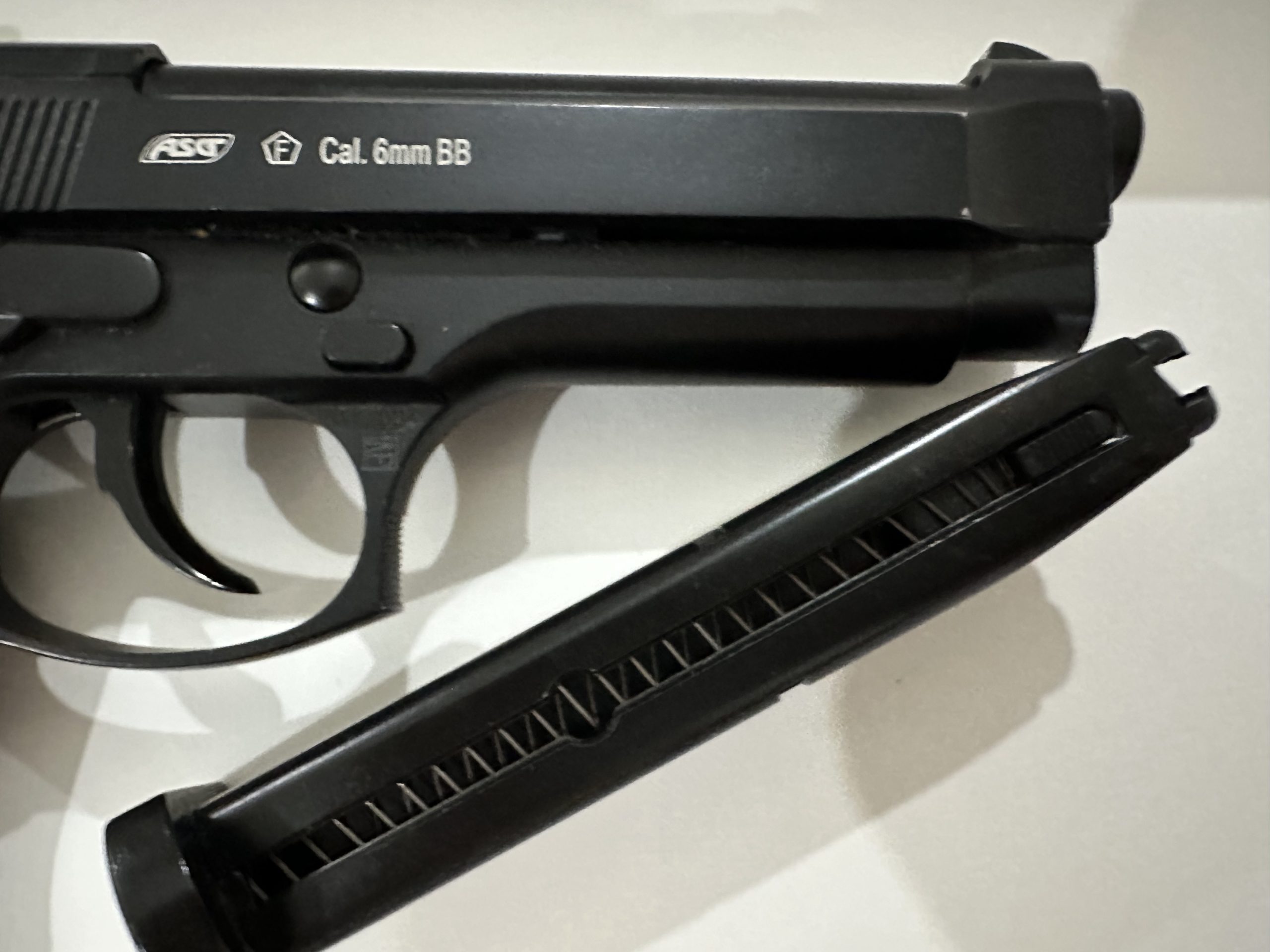 Beretta M9