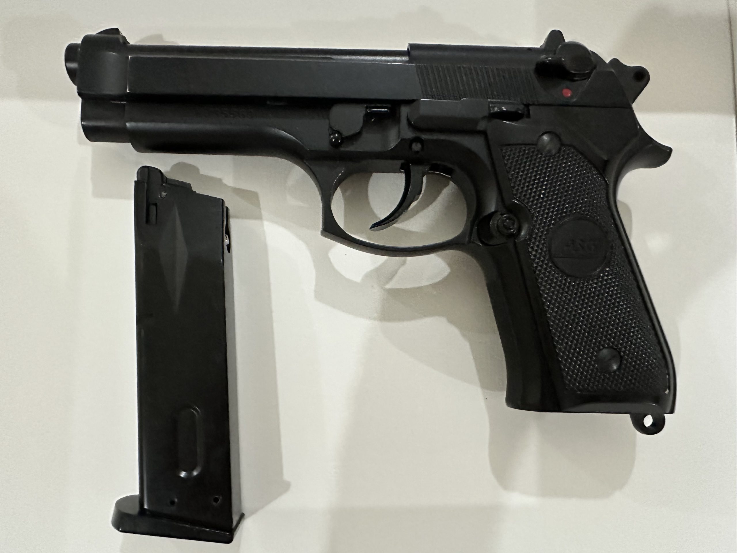 Beretta M9