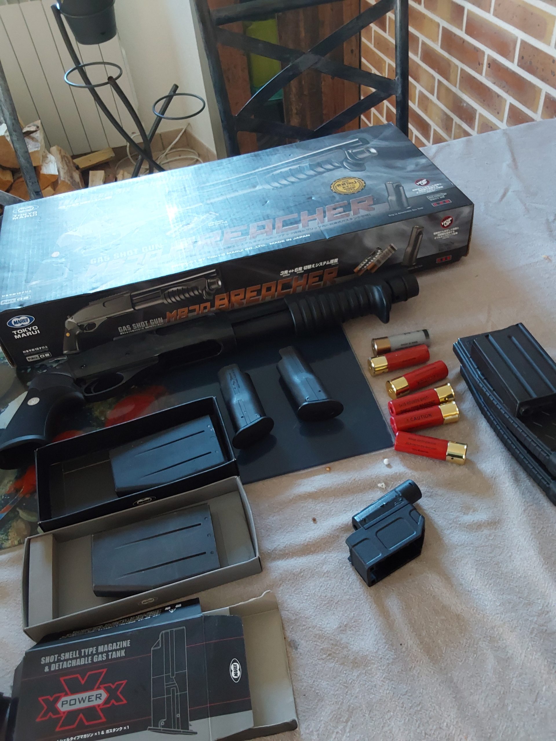 Pompe breacher tokyo marui + accessoires