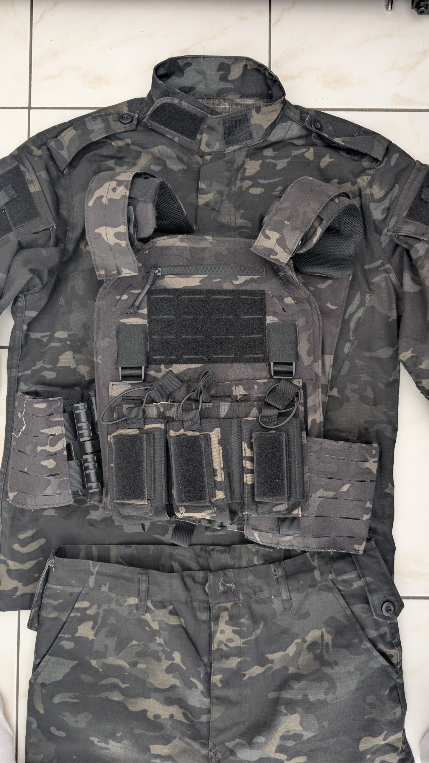 Ensemble Multicam+ Plate Carrier (Gilet tactique) Type JPC 2.0