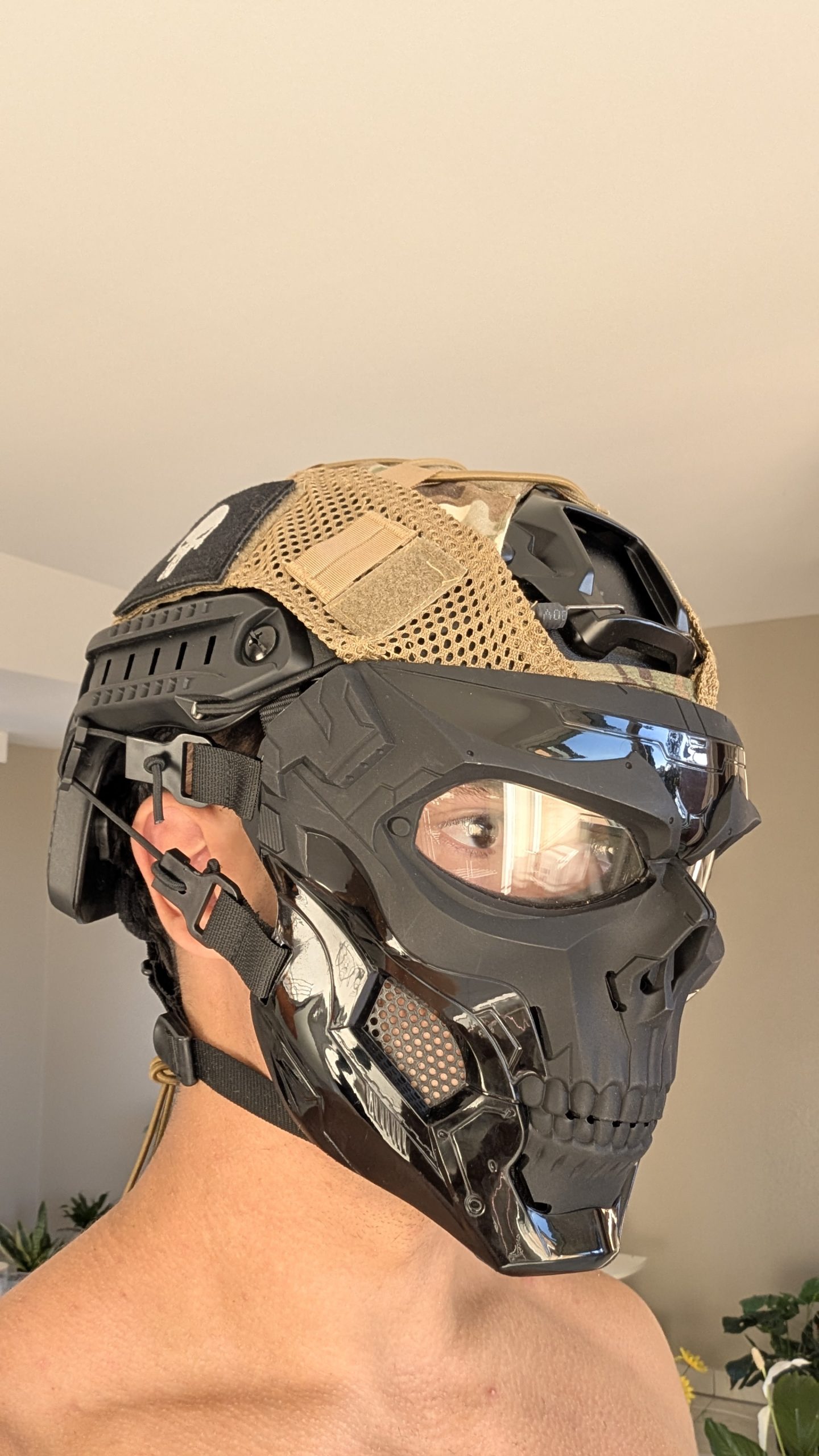 Casque FAST + Couvre-casque Multicam + masque ghost + visière GIGN