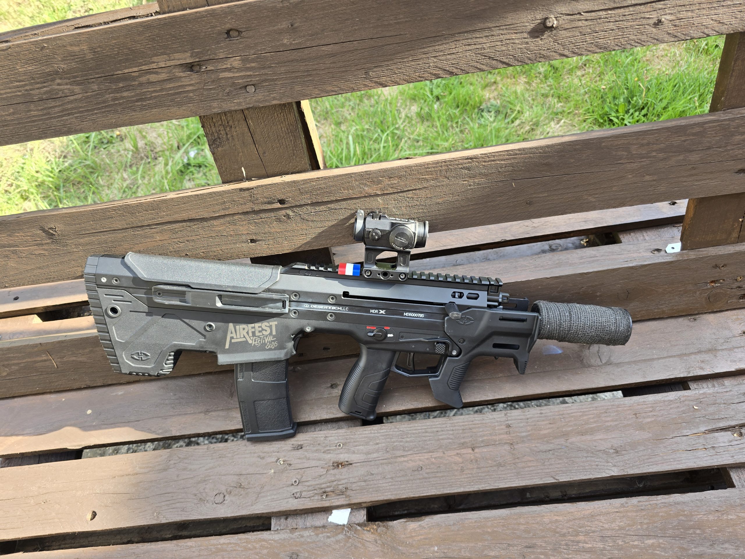 MDR-X Micron V3 Silverback