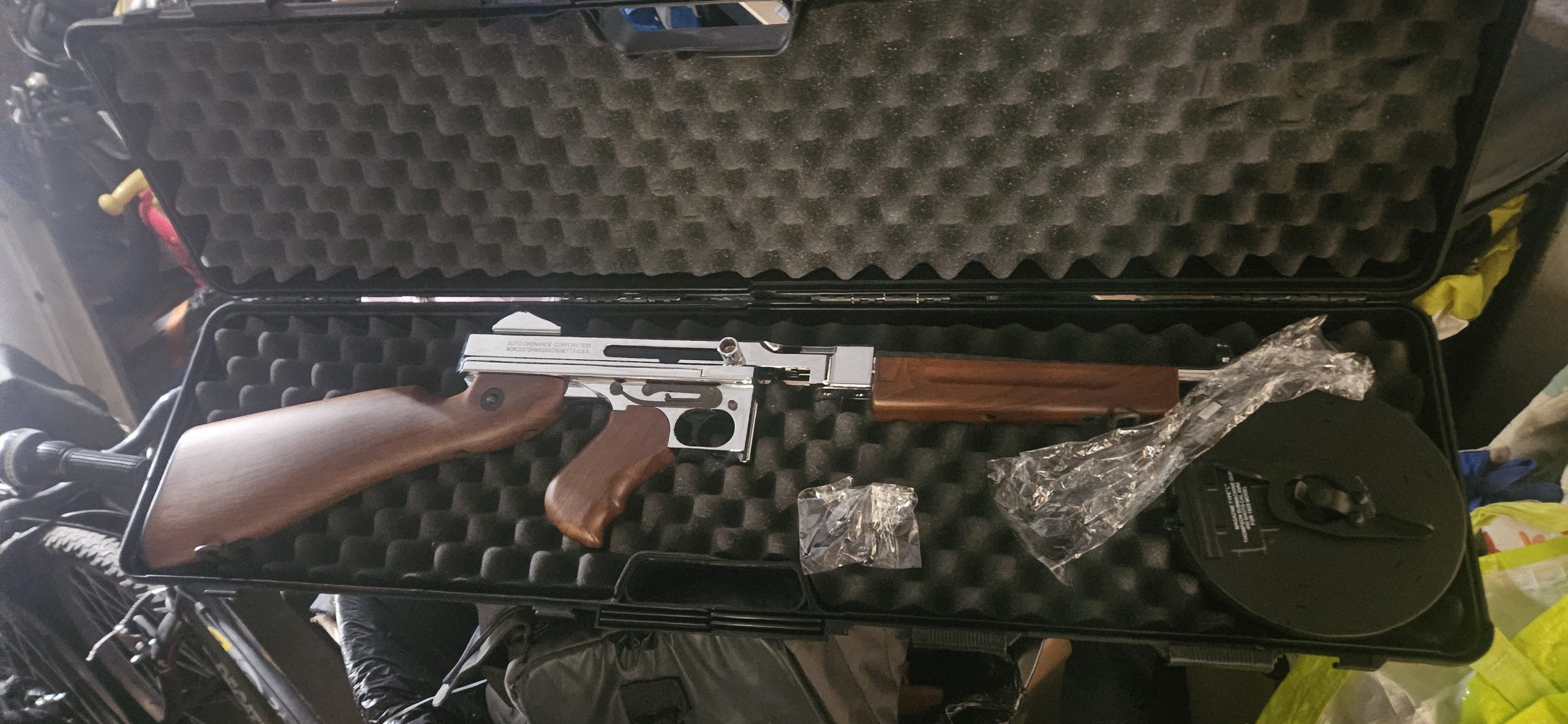 Thompson serie argent metal avec drum
