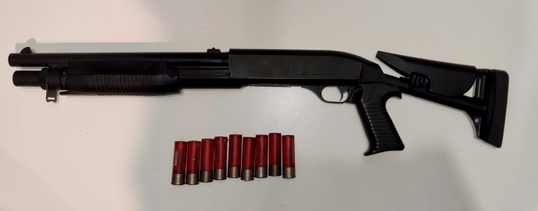 Titre : Fusil à pompe airsoft type M3/M4 Super 90 + 9 cartouches – crosse tactique