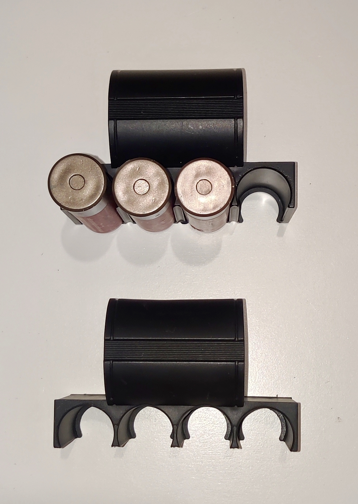 Titre : Fusil à pompe airsoft type M3/M4 Super 90 + 9 cartouches – crosse tactique