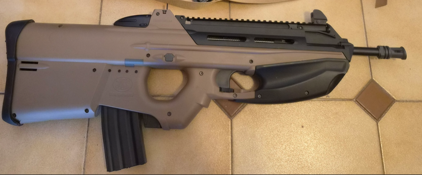 F 2000 bullpup