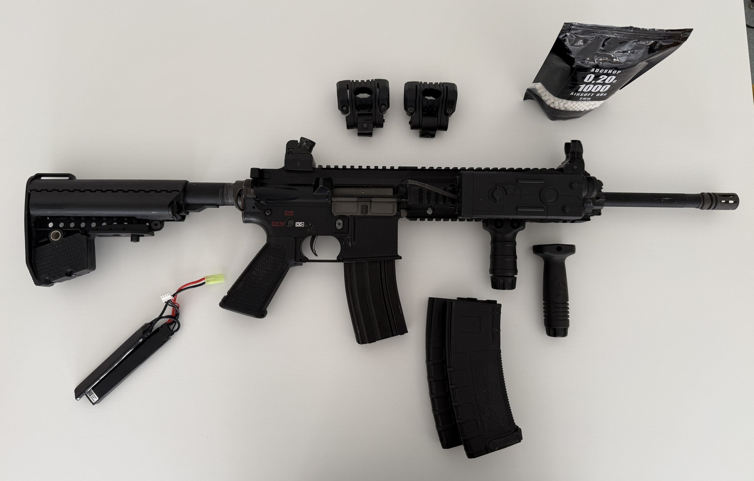 HK416 Noir AEG BRSS Canon long et accessoires