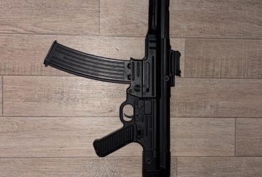 Stg44 ou Mp44 AGM full métal et bois