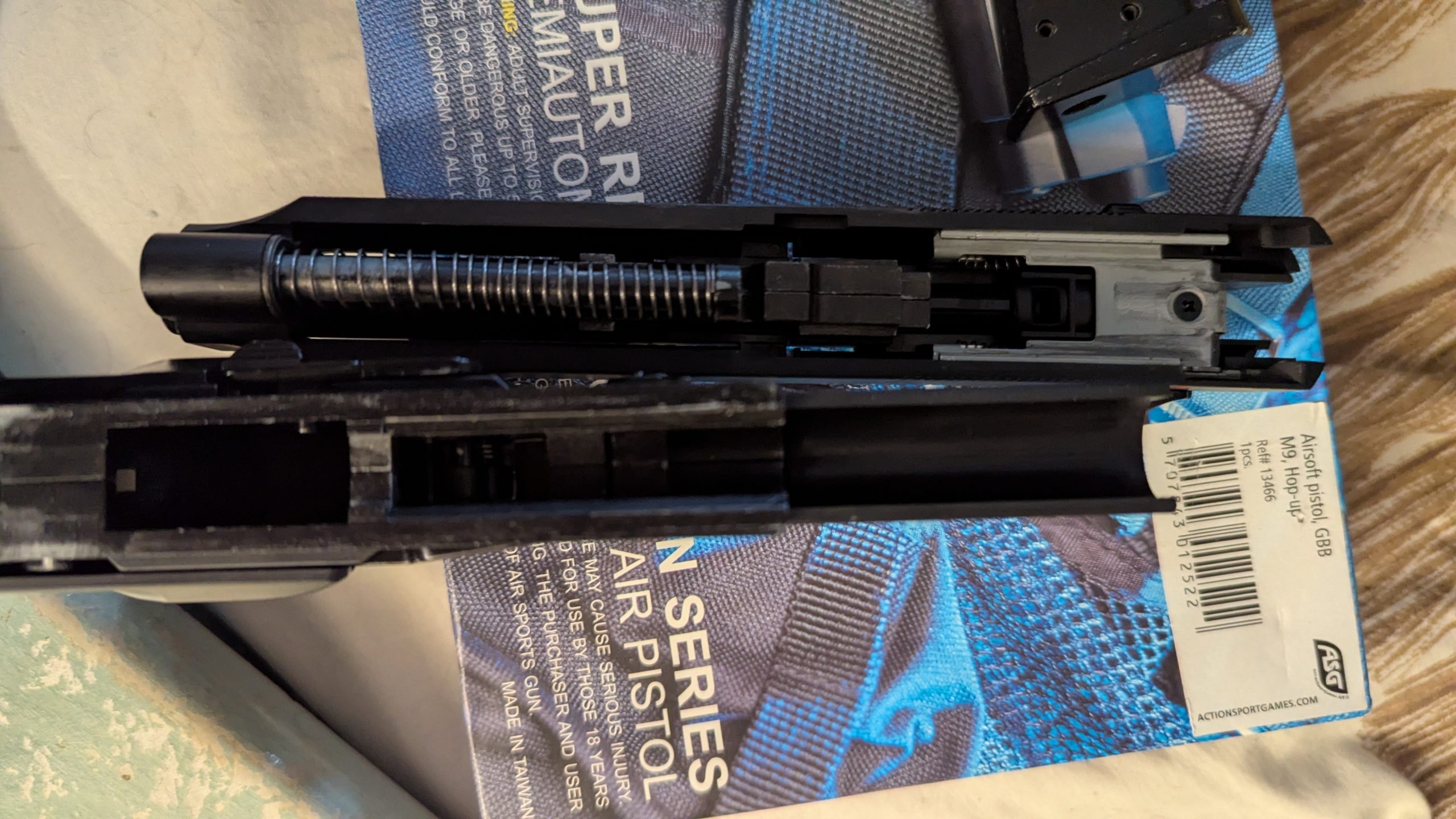 Beretta M9 Gaz Blowback 6MM