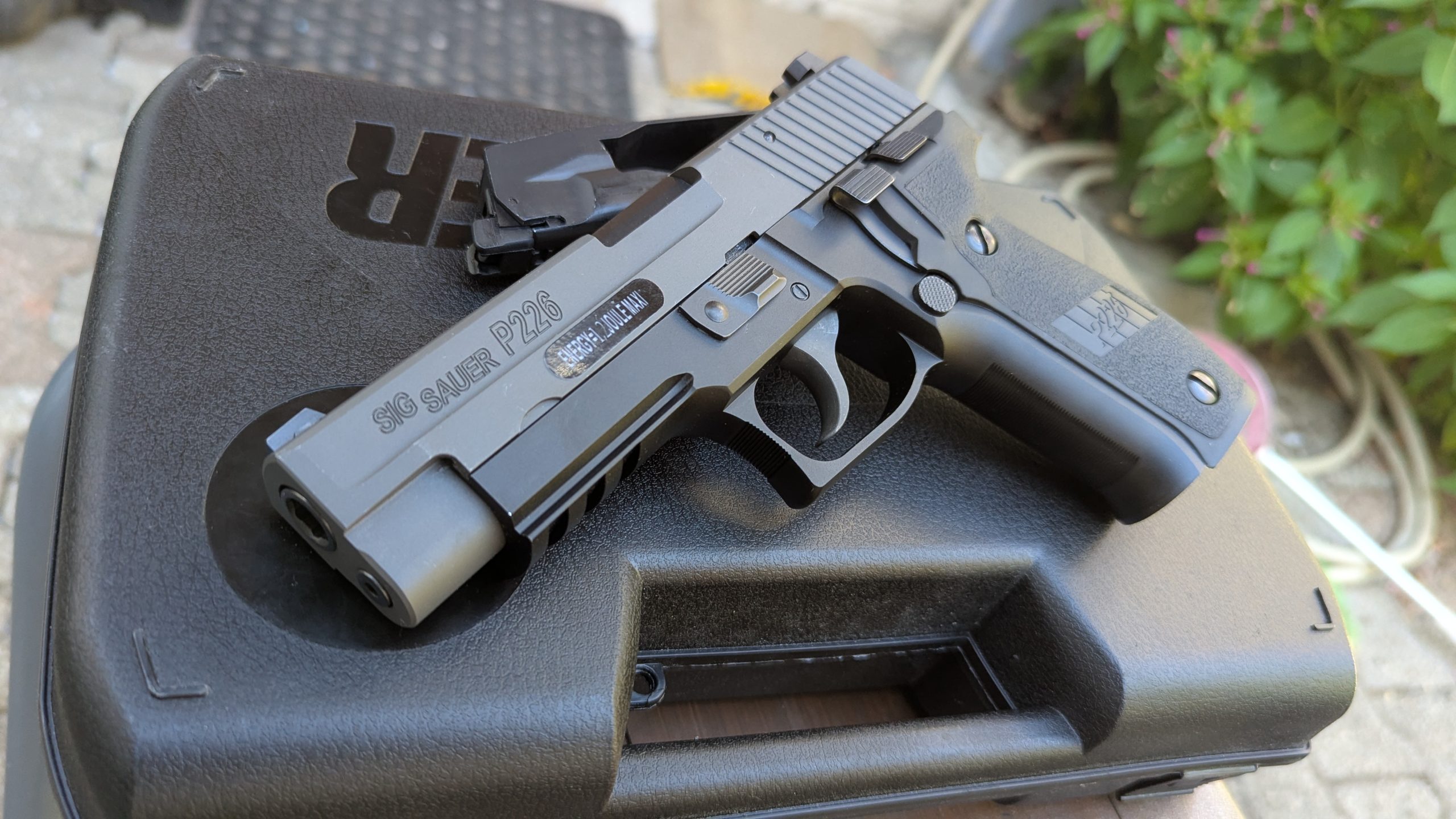 Sig Saueur P226 GBB [Inokatsu]