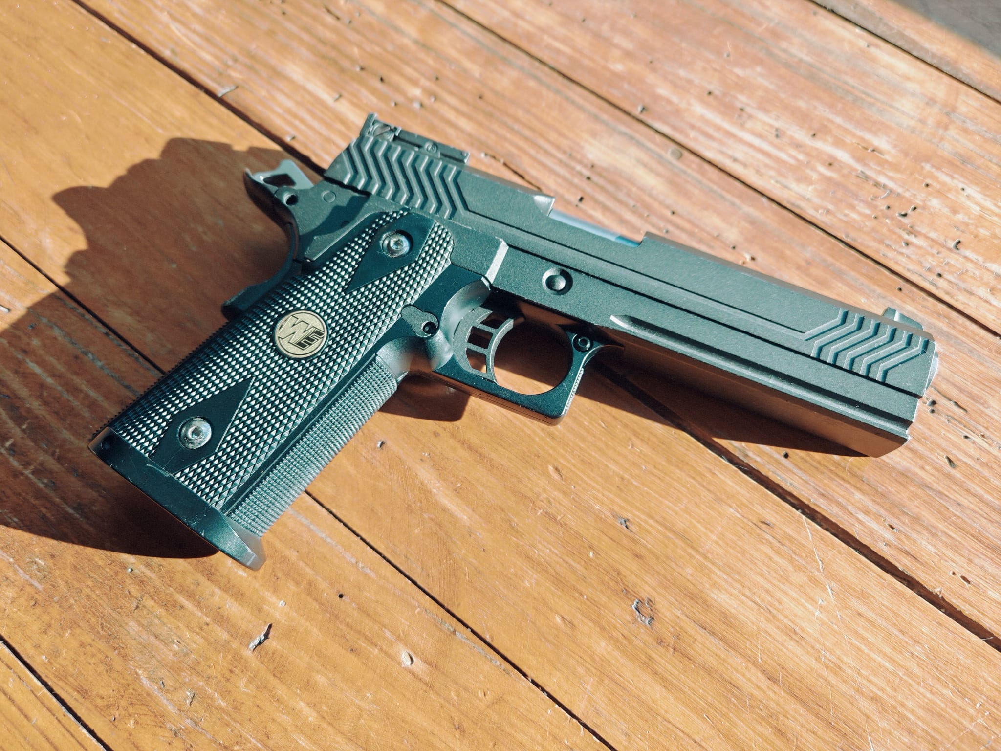 WE Hi-Capa 5.1 Dragon Type M Full Metal GBB Pistol-Black