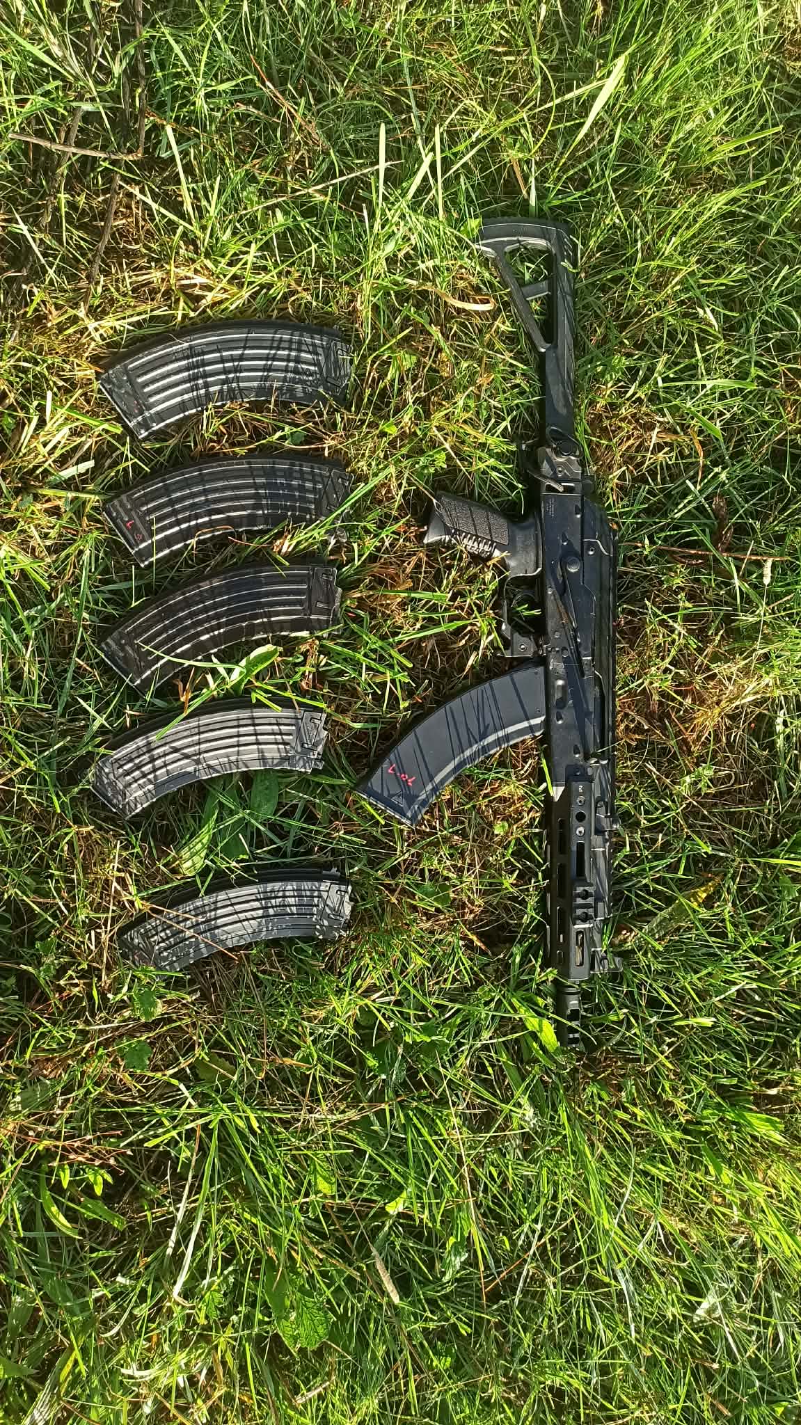 AKX Marui + 6 chargeurs