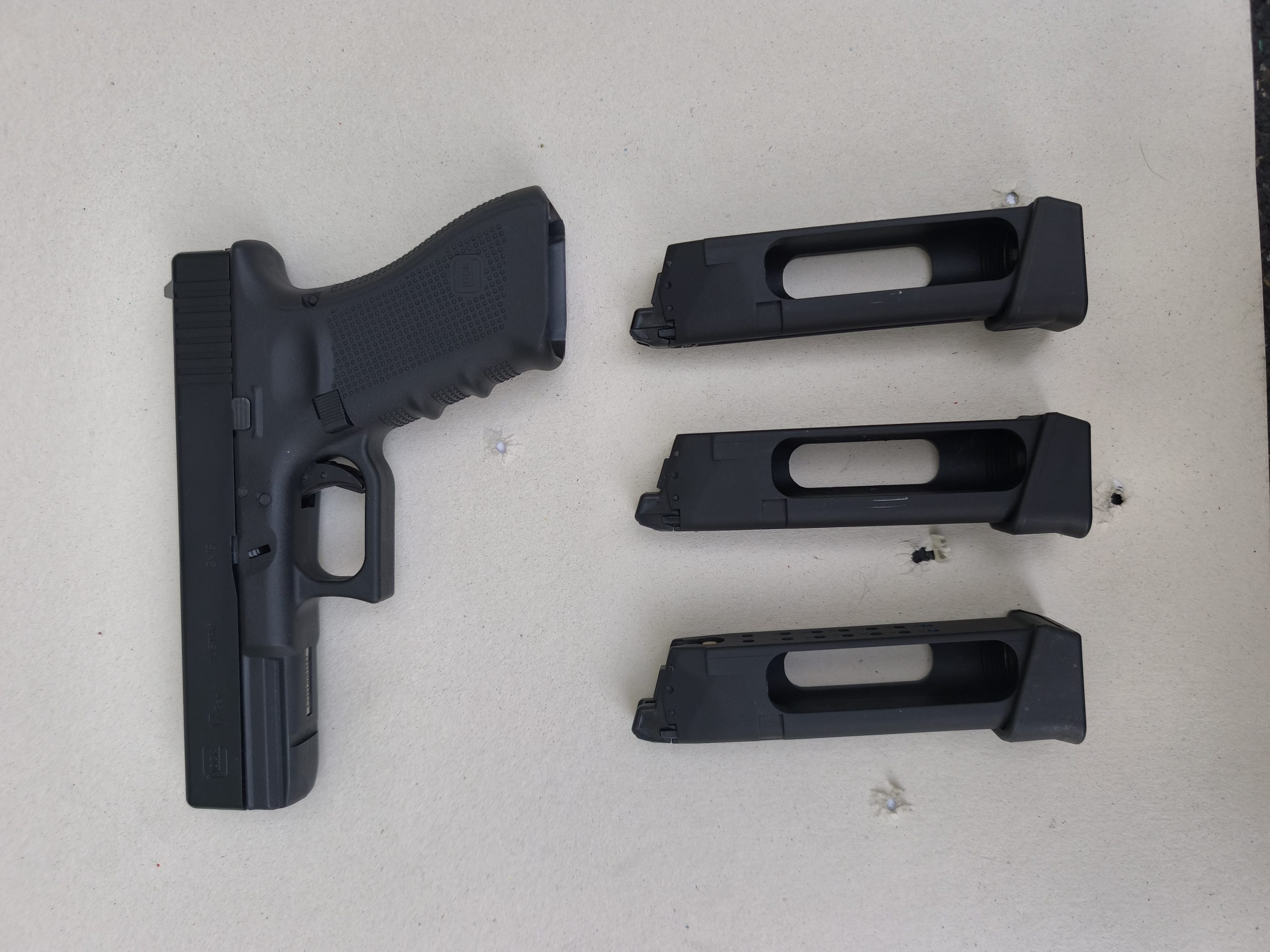 GLOCK 17 GEN 4 CO2 CYBERGUN