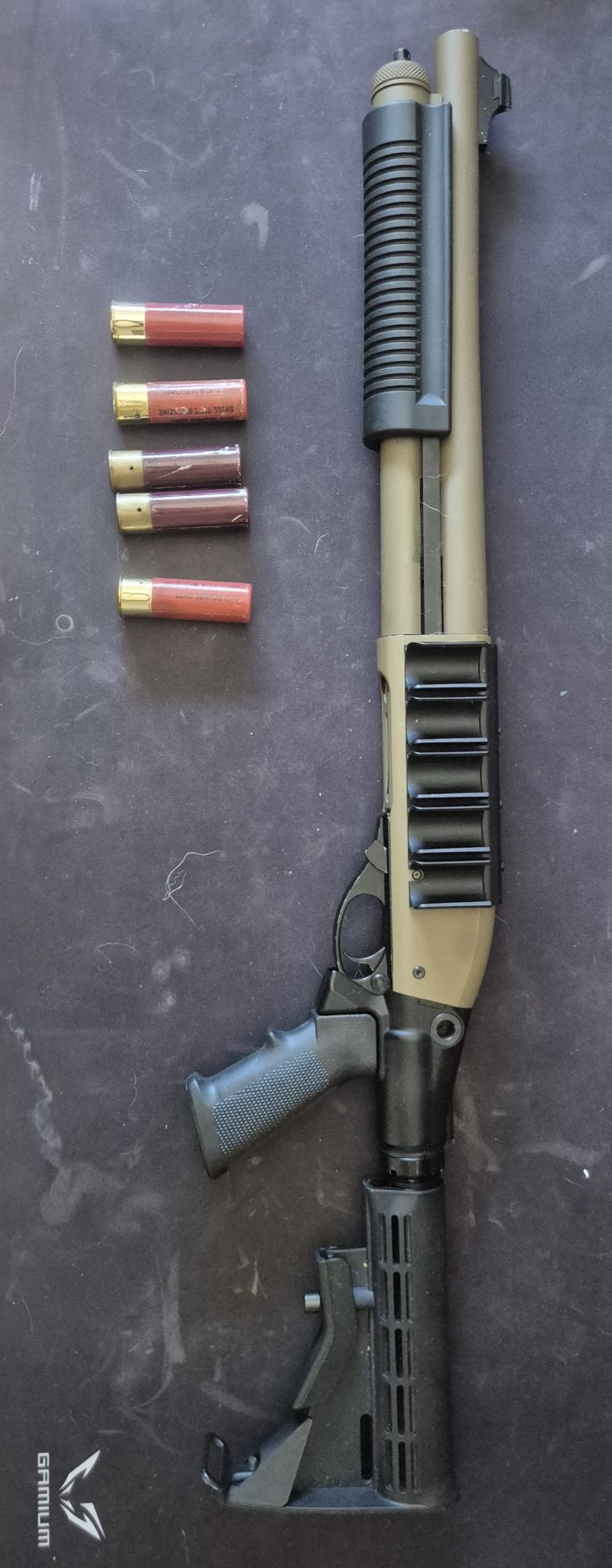 Golden Eagle Fusil à Pompe M870 Gaz (M8871 / Noir)