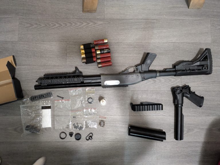 Lot Tokyo Marui M870 Tactical custom + Accessoires (À réparer / Pour pièces)