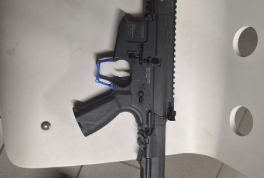 Arp 556 titan perun