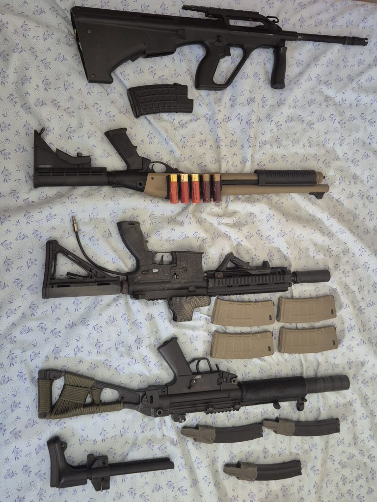 Lot réplique airsoft H20 Specna Arms, MP5 sd6 CYMA, M870 Golden Eagle, AUG A2 ASG