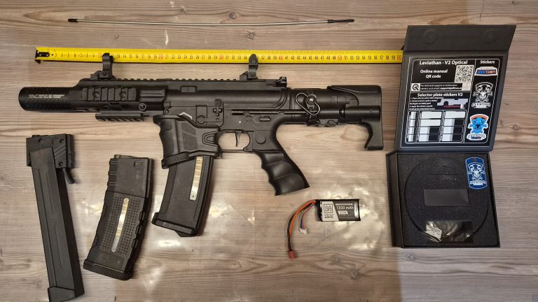 Fusil d'assaut SRC Falcon ZS équipé Mosfet BT programmable + accessoires