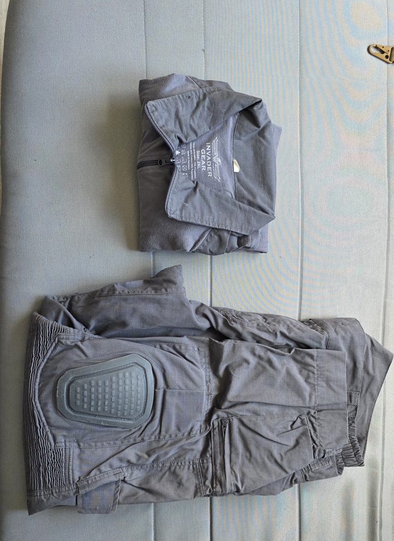 Essemble invender gear gris 2XL haut et pantalon