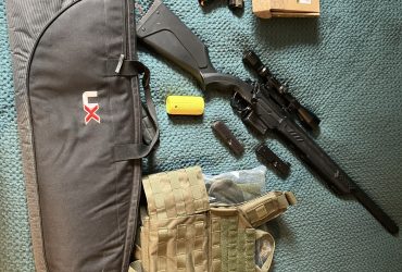 LOT SNIPE T11 type VSR10 , pistolet AAP,  grenade et veste
