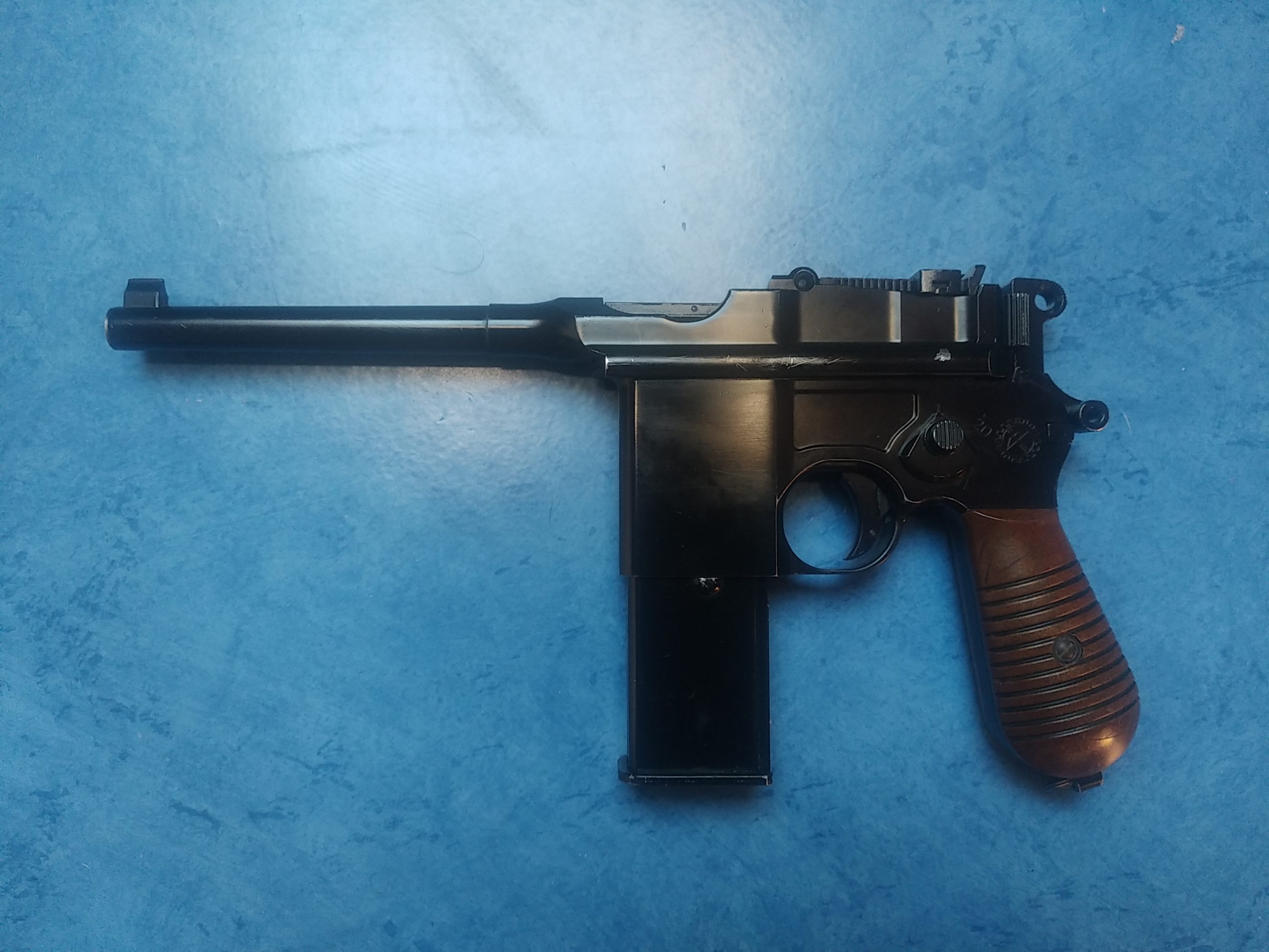 WE M712 / C96
