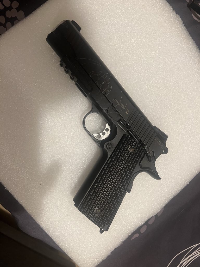 Cybergun 1911