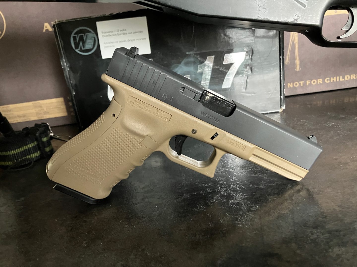 Western Arms Glock 17 – GBB