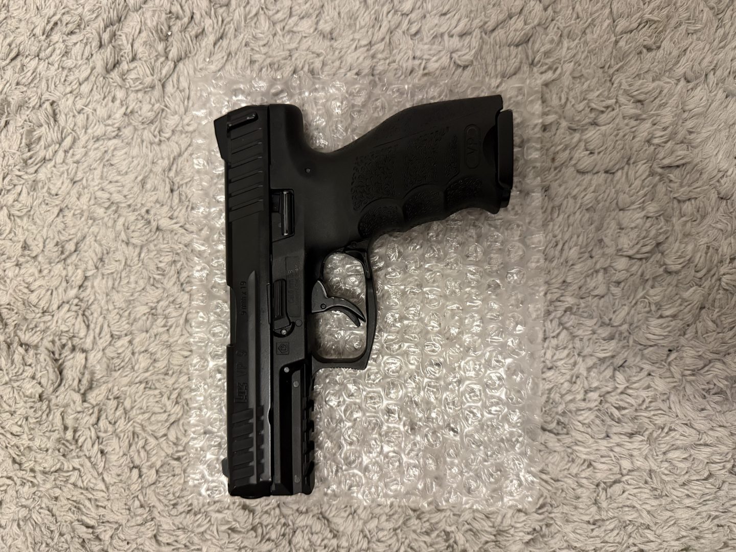 Umarex / VFC HK VP9