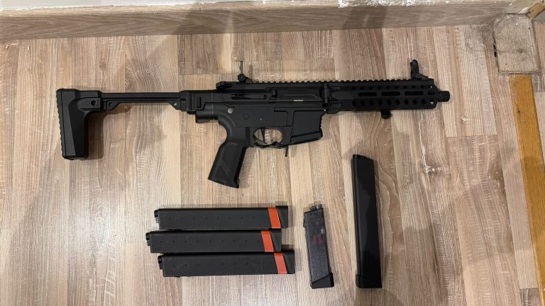 G&G FAR9